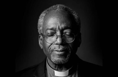 El trabajo de la vida: entrevista con el obispo Michael Curry